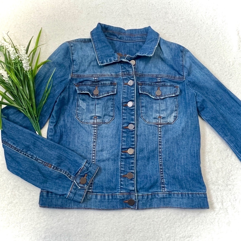 KUT from the Kloth Amelia Denim Trucker Jacket - Large